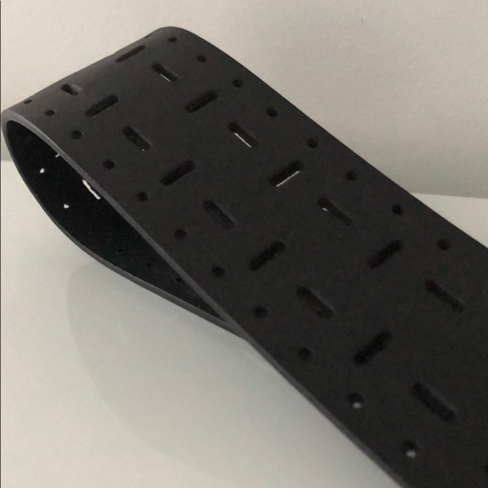 NWOT BLACK GENUINE LEATHER HIPPIE BELT! - Picture 2 of 8